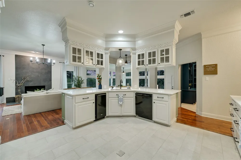 1174 ROYAL EAGLE DRIVE Fischer, TX 78623