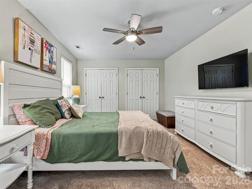 143 Alpine Ridge Drive Asheville, NC 28803