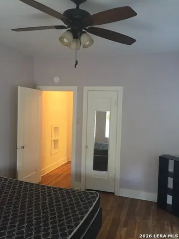 2047 W SUMMIT AVE San Antonio, TX 78201