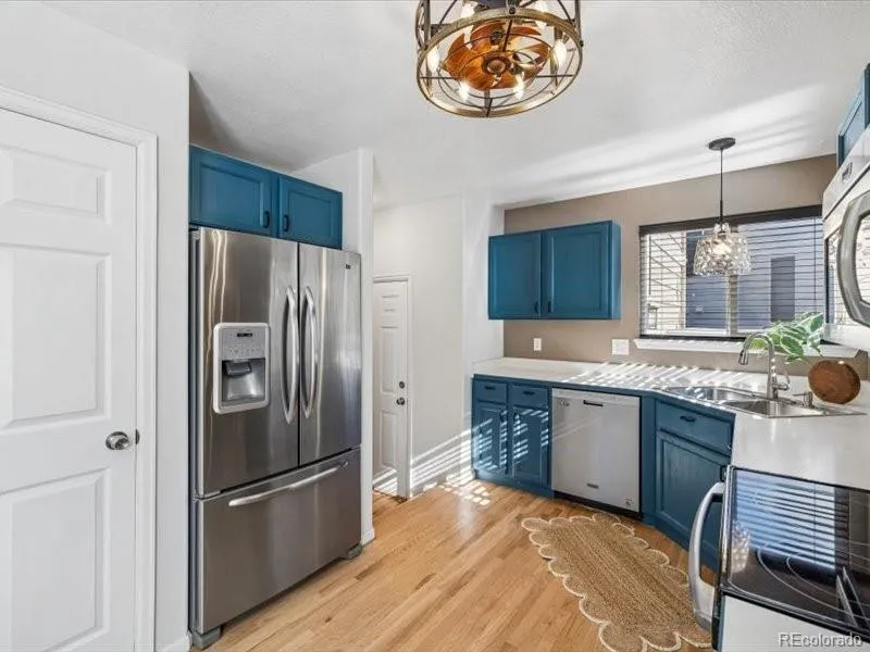 438 Sylvestor Trail Highlands Ranch, CO 80129