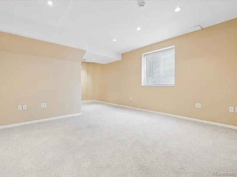 438 Sylvestor Trail Highlands Ranch, CO 80129