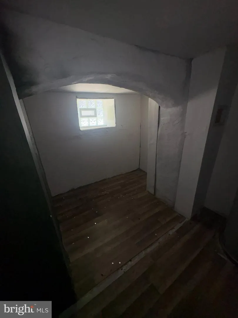 5527 CROWSON STREET Philadelphia, PA 19144