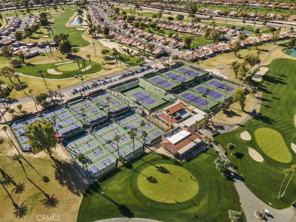 40465 La Costa Circle W Palm Desert, CA 92211