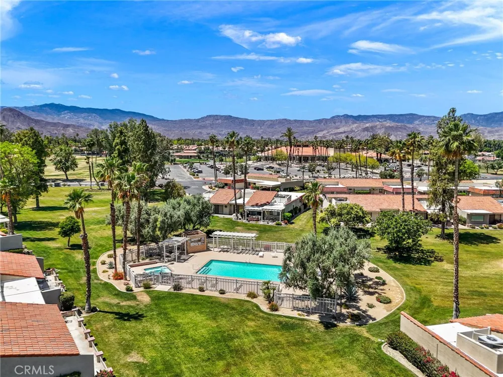 40465 La Costa Circle W Palm Desert, CA 92211