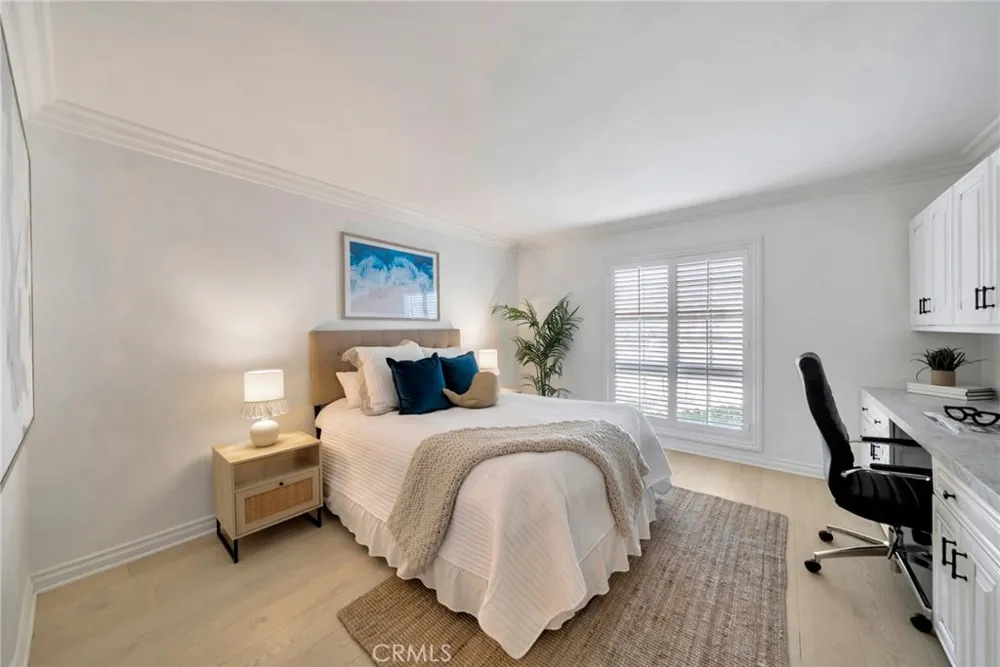 300 Cagney Lane #101 Newport Beach, CA 92663