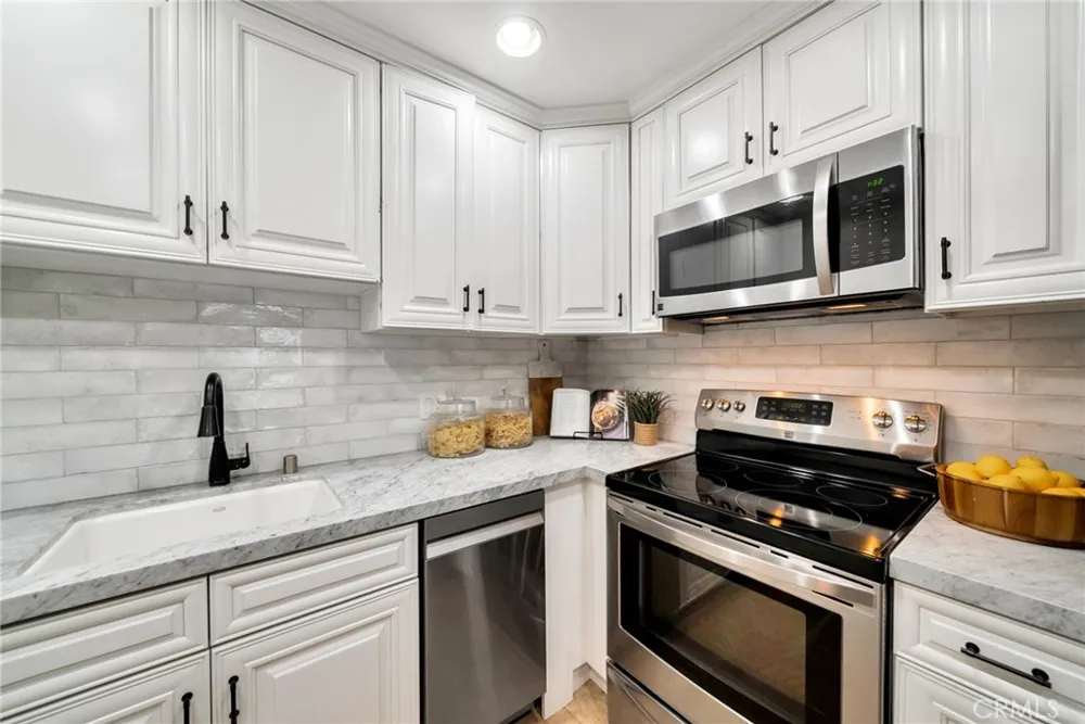 300 Cagney Lane #101 Newport Beach, CA 92663