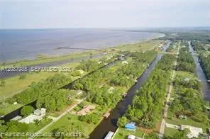 Oleander Drive Lake Wales, FL 33898