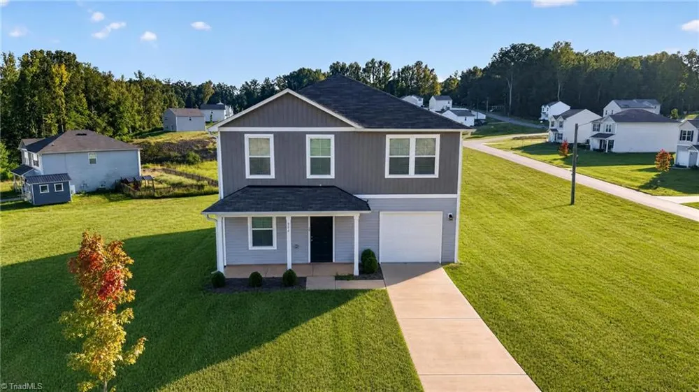 806 Fox Laurel Court Asheboro, NC 27205