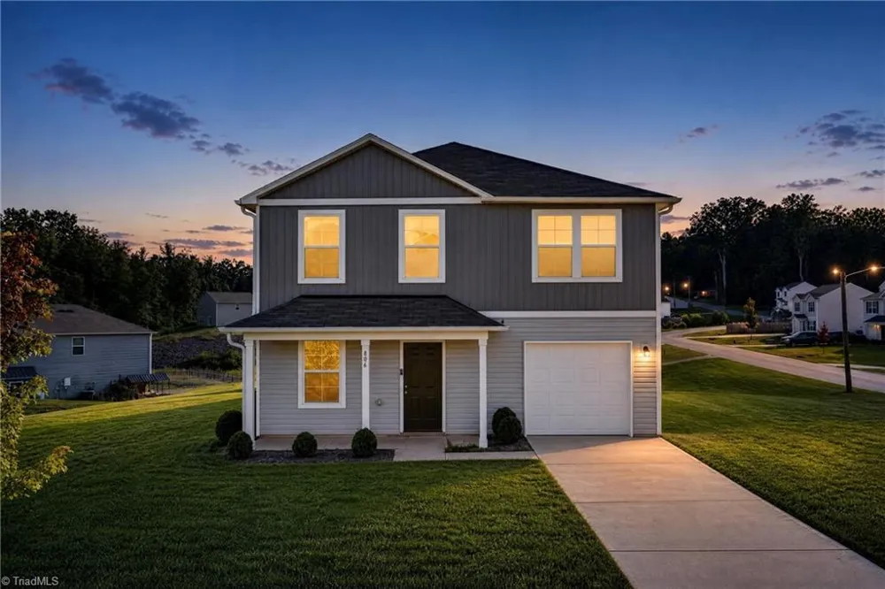 806 Fox Laurel Court Asheboro, NC 27205