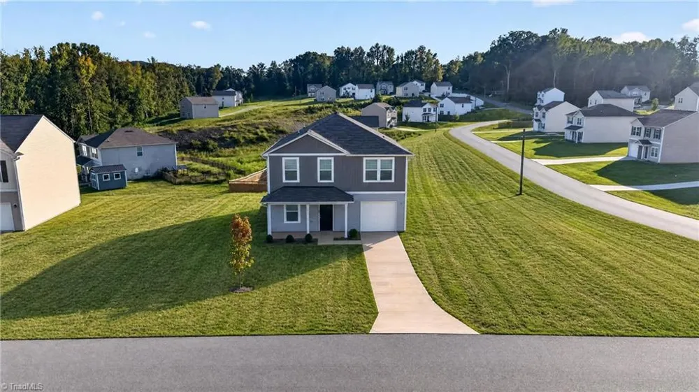 806 Fox Laurel Court Asheboro, NC 27205