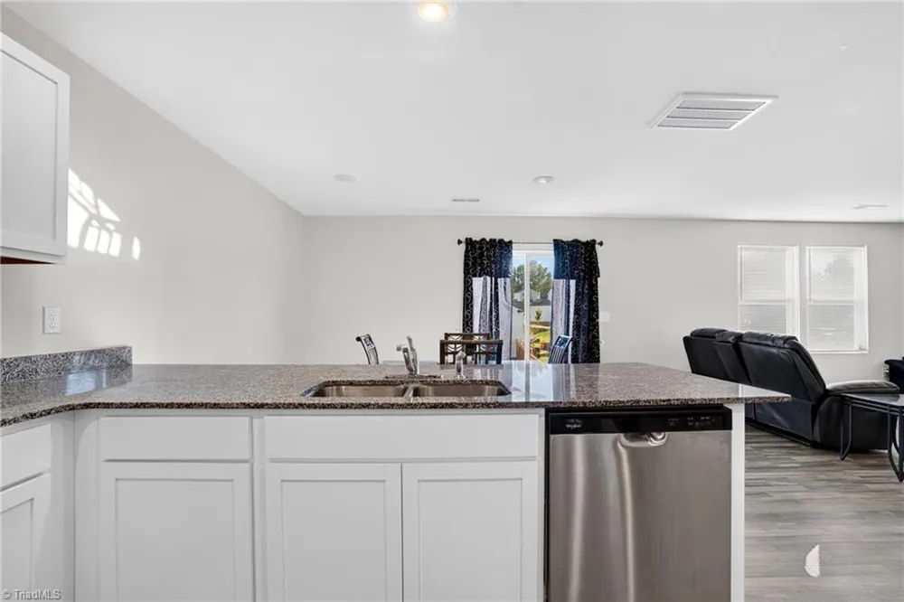 806 Fox Laurel Court Asheboro, NC 27205