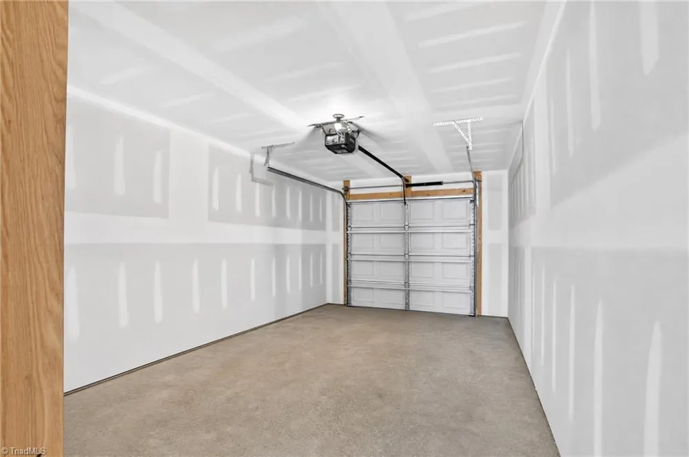 806 Fox Laurel Court Asheboro, NC 27205