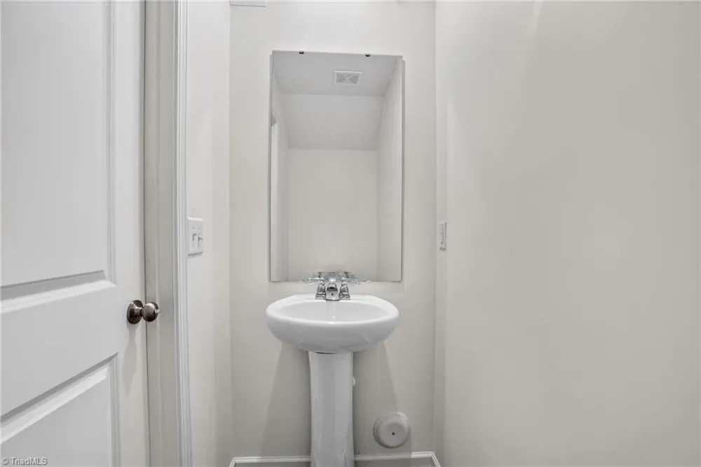 806 Fox Laurel Court Asheboro, NC 27205
