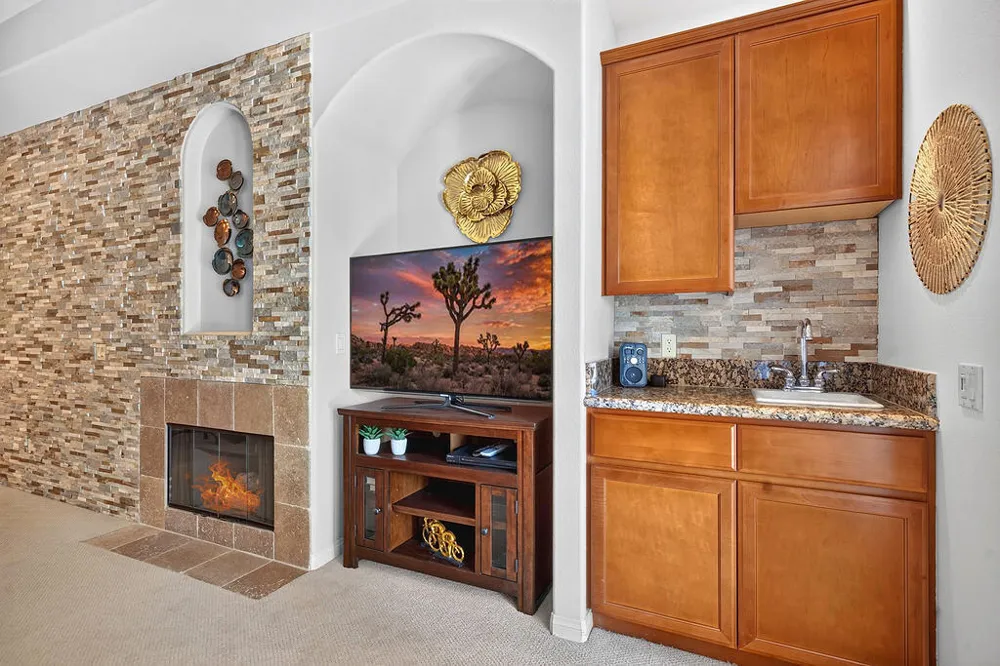1707 Via San Martino Palm Desert, CA 92260