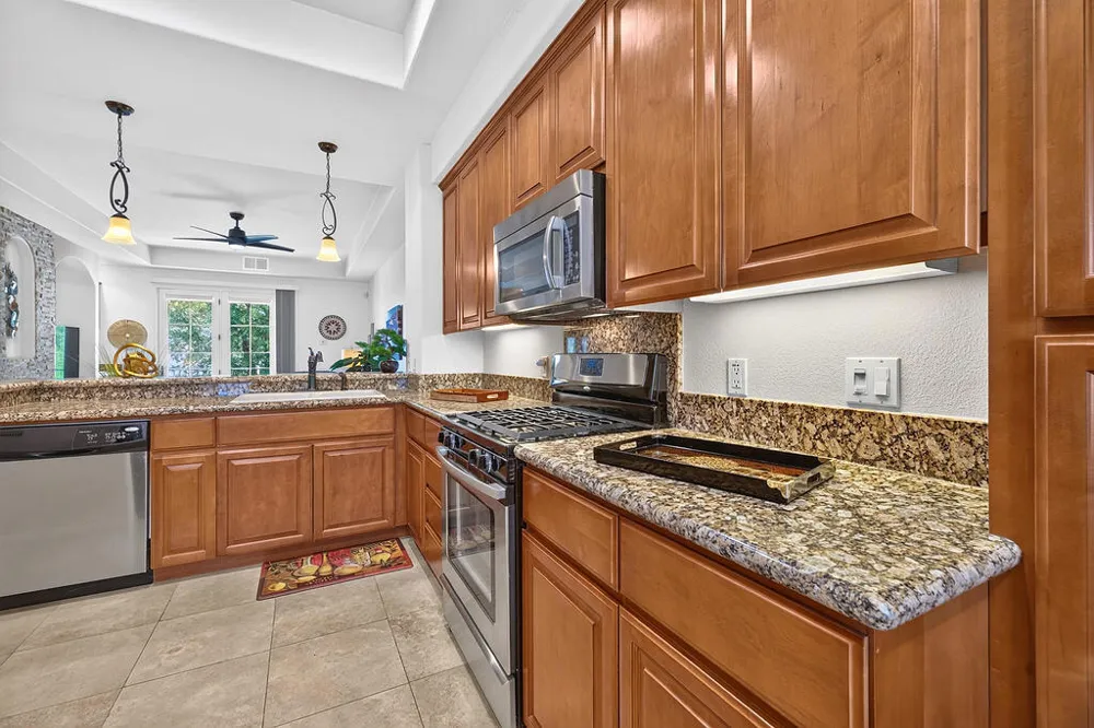 1707 Via San Martino Palm Desert, CA 92260