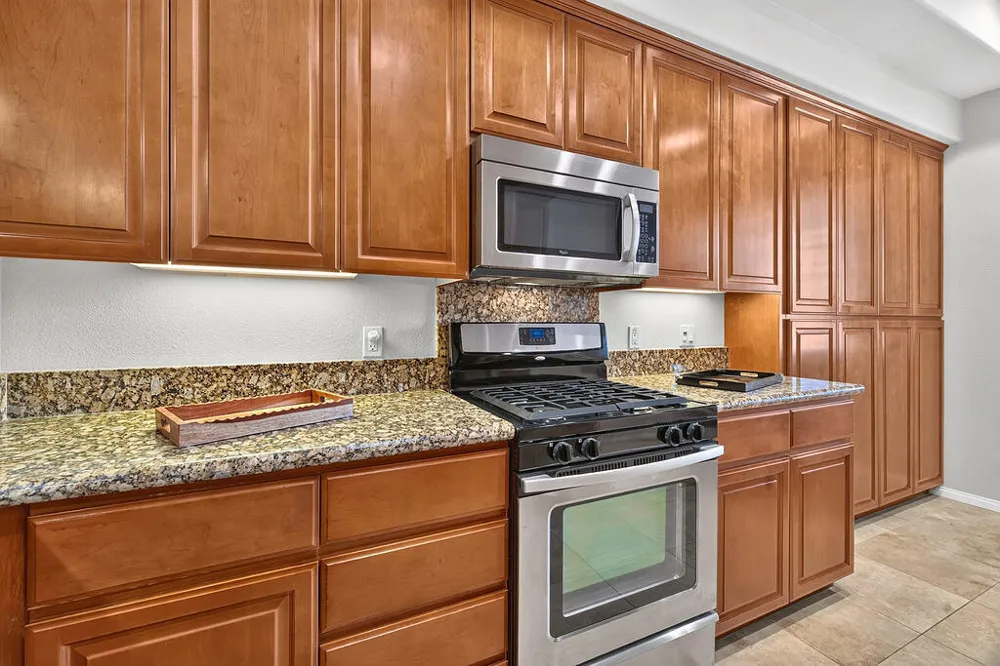 1707 Via San Martino Palm Desert, CA 92260