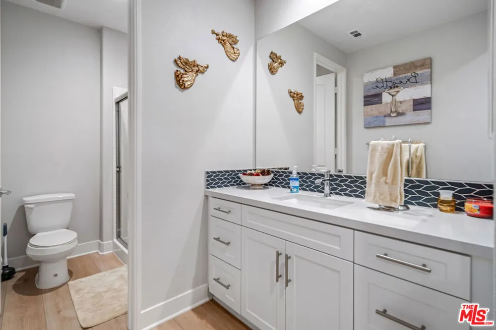 39142 Cocobola Court Palmdale, CA 93551