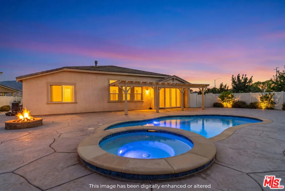 39142 Cocobola Court Palmdale, CA 93551
