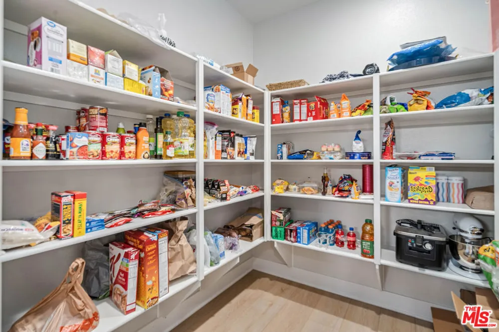 39142 Cocobola Court Palmdale, CA 93551