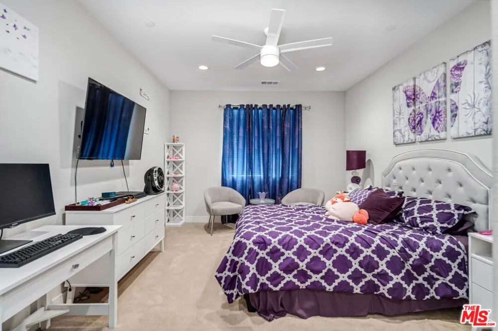39142 Cocobola Court Palmdale, CA 93551
