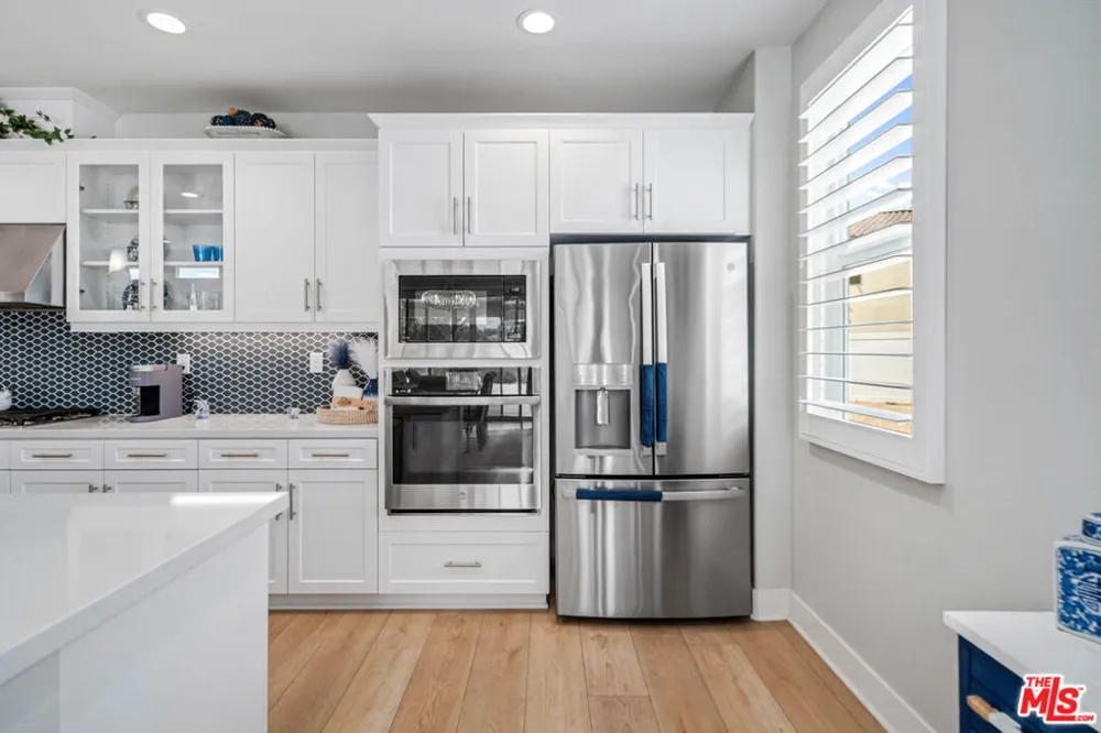 39142 Cocobola Court Palmdale, CA 93551