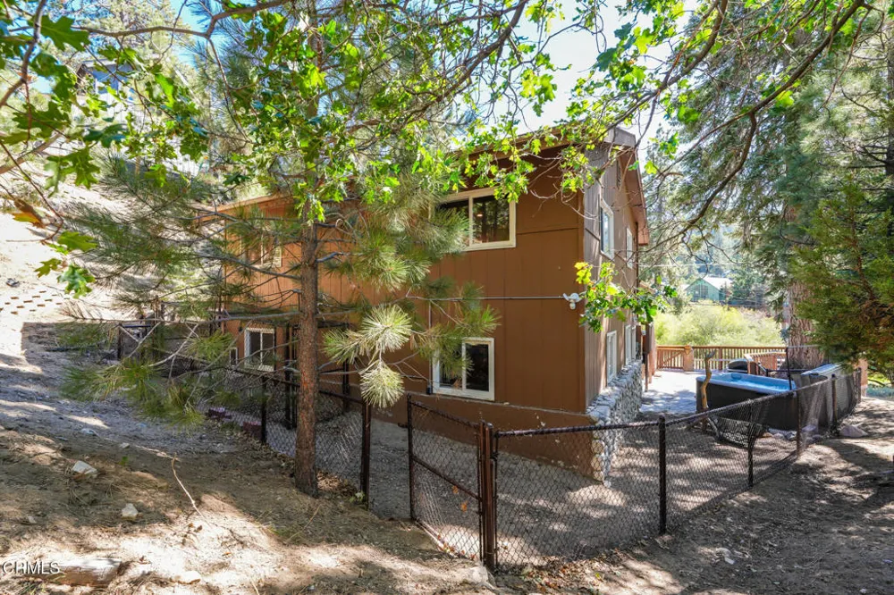 43170 Moonridge Road Big Bear Lake, CA 92315