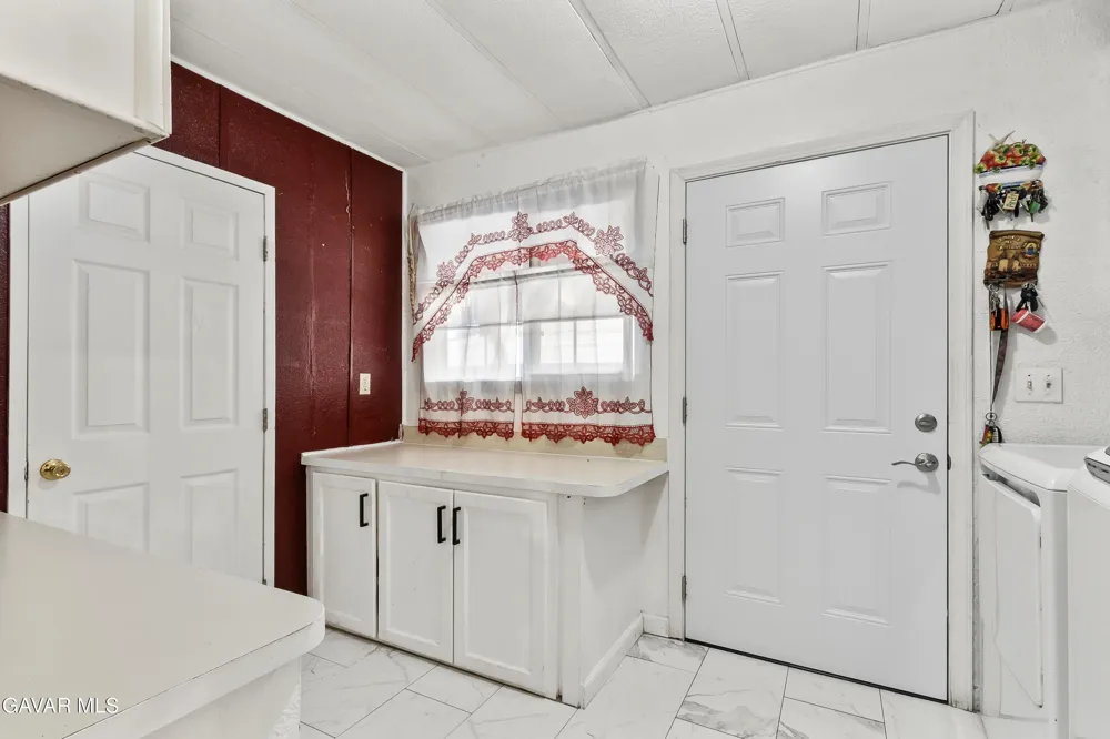 3300 15th St W Street ## 242 Rosamond, CA 93560