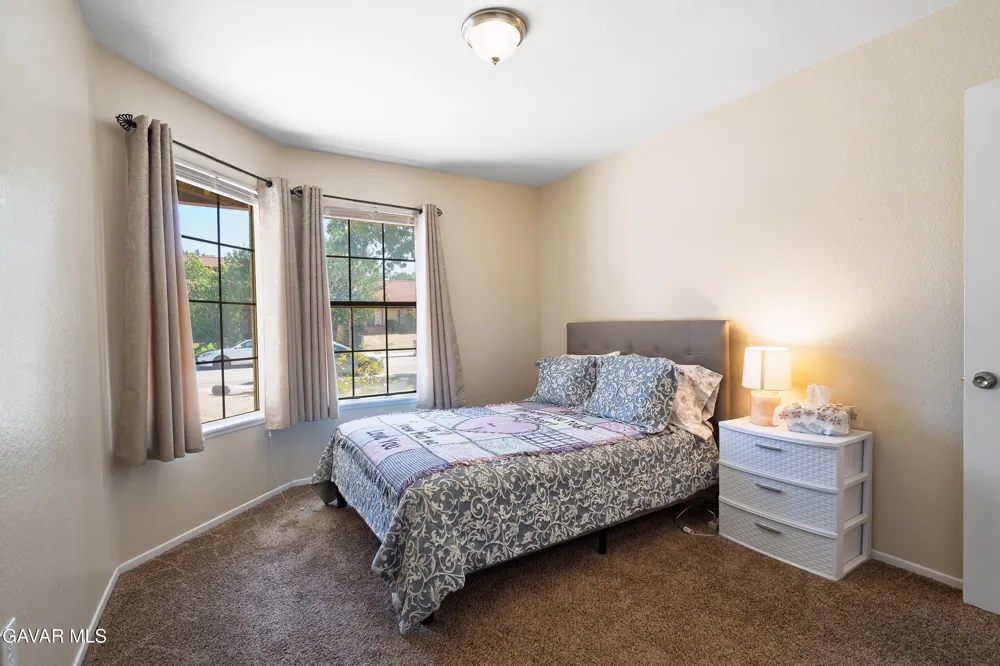 37519 Rose Street Palmdale, CA 93552
