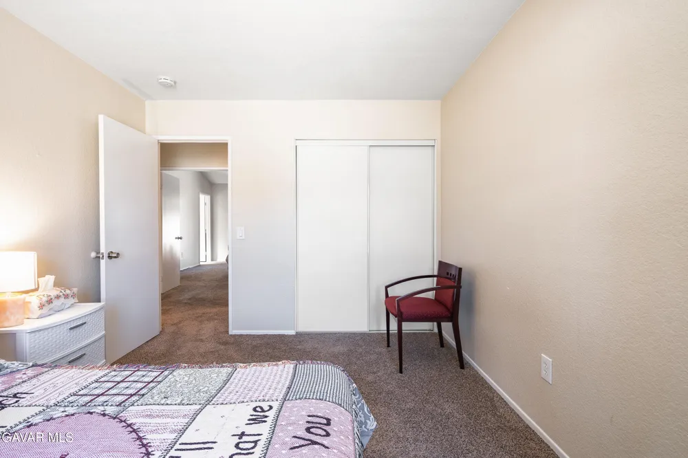 37519 Rose Street Palmdale, CA 93552