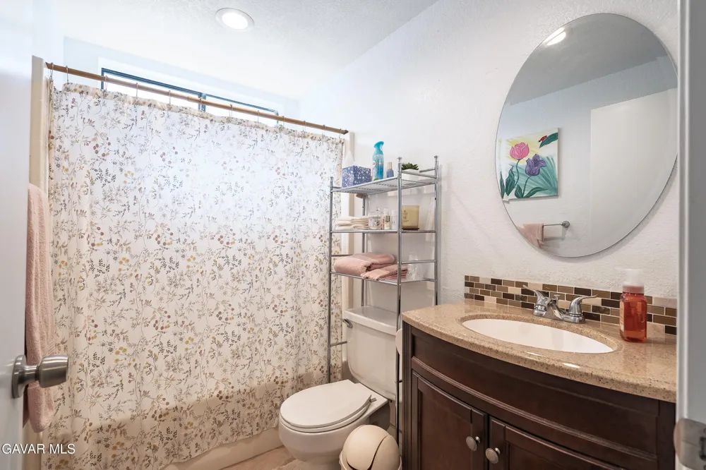 37519 Rose Street Palmdale, CA 93552