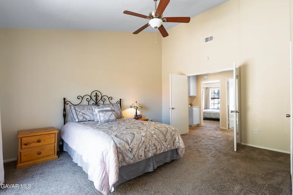 37519 Rose Street Palmdale, CA 93552