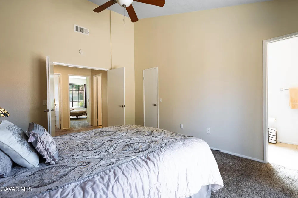 37519 Rose Street Palmdale, CA 93552