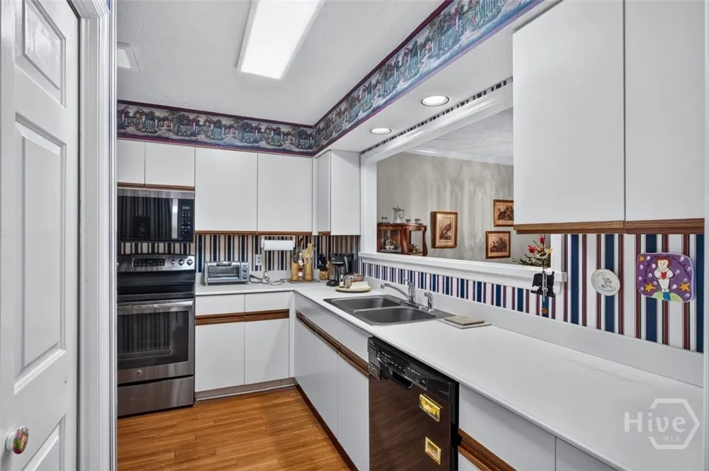 77 Brown Pelican Drive Savannah, GA 31419
