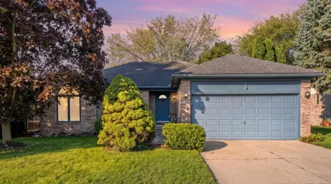 46857 Amberwood Drive