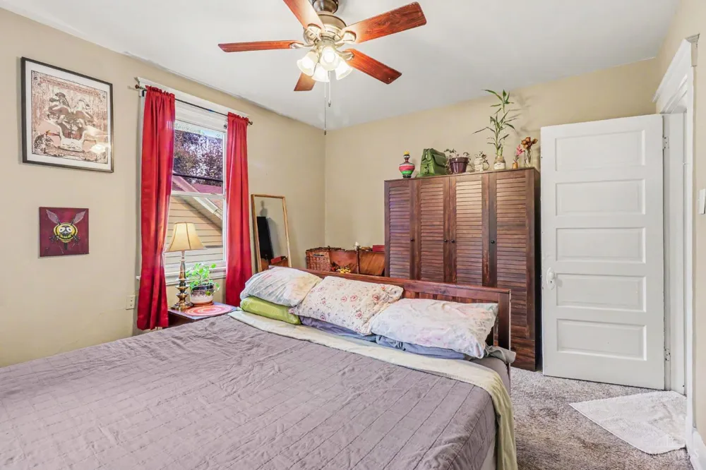 4049 St Williams Avenue Cincinnati, OH 45205
