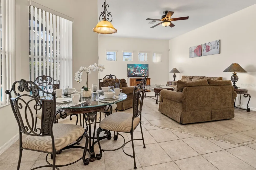 805 TUSCAN HILLS BOULEVARD Davenport, FL 33897