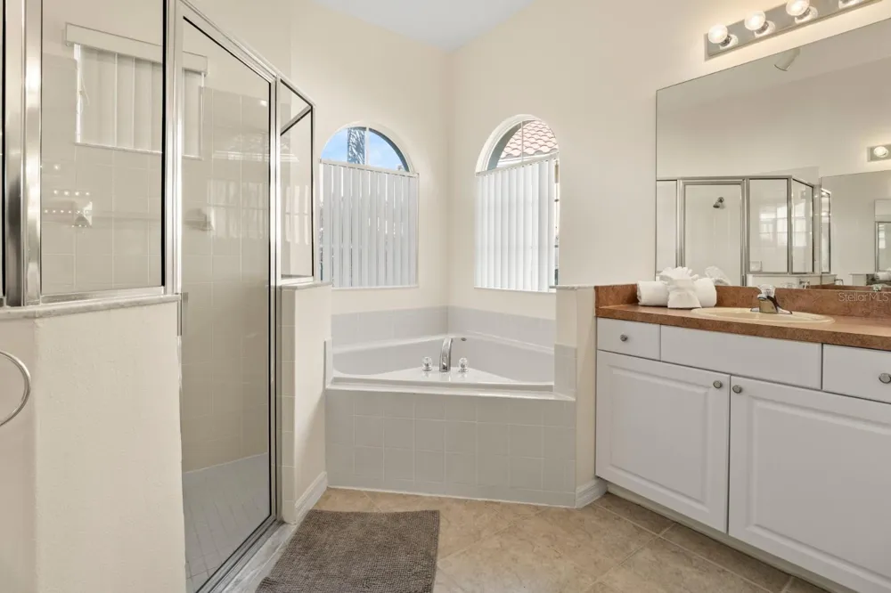 805 TUSCAN HILLS BOULEVARD Davenport, FL 33897