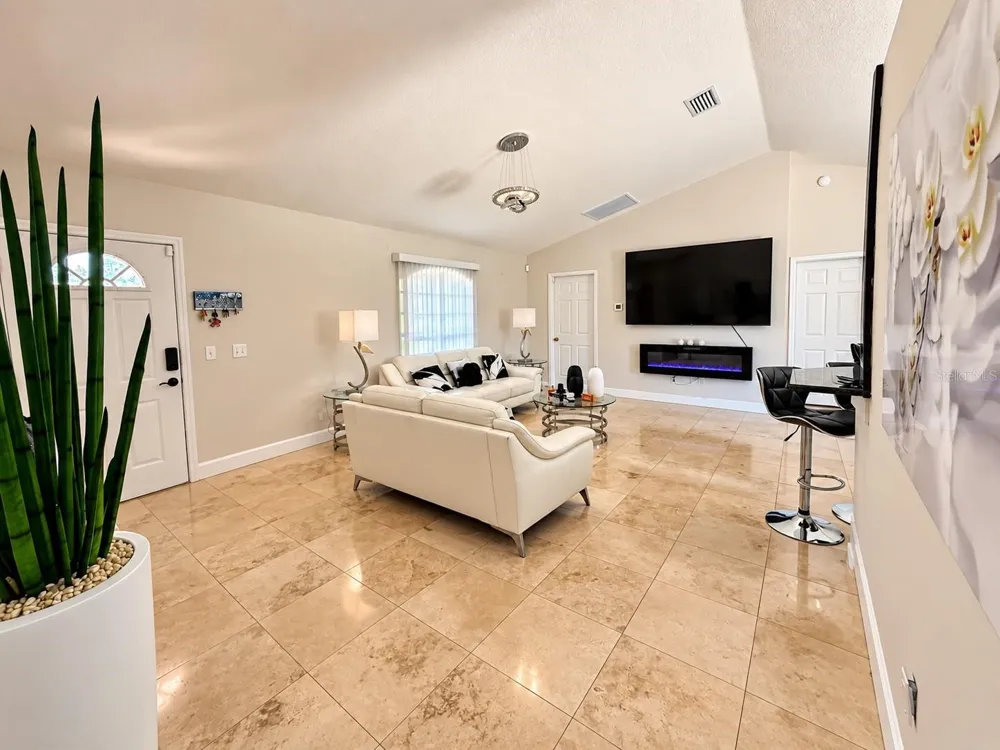 17045 SW 41ST AVENUE ROAD ocala, FL 34473