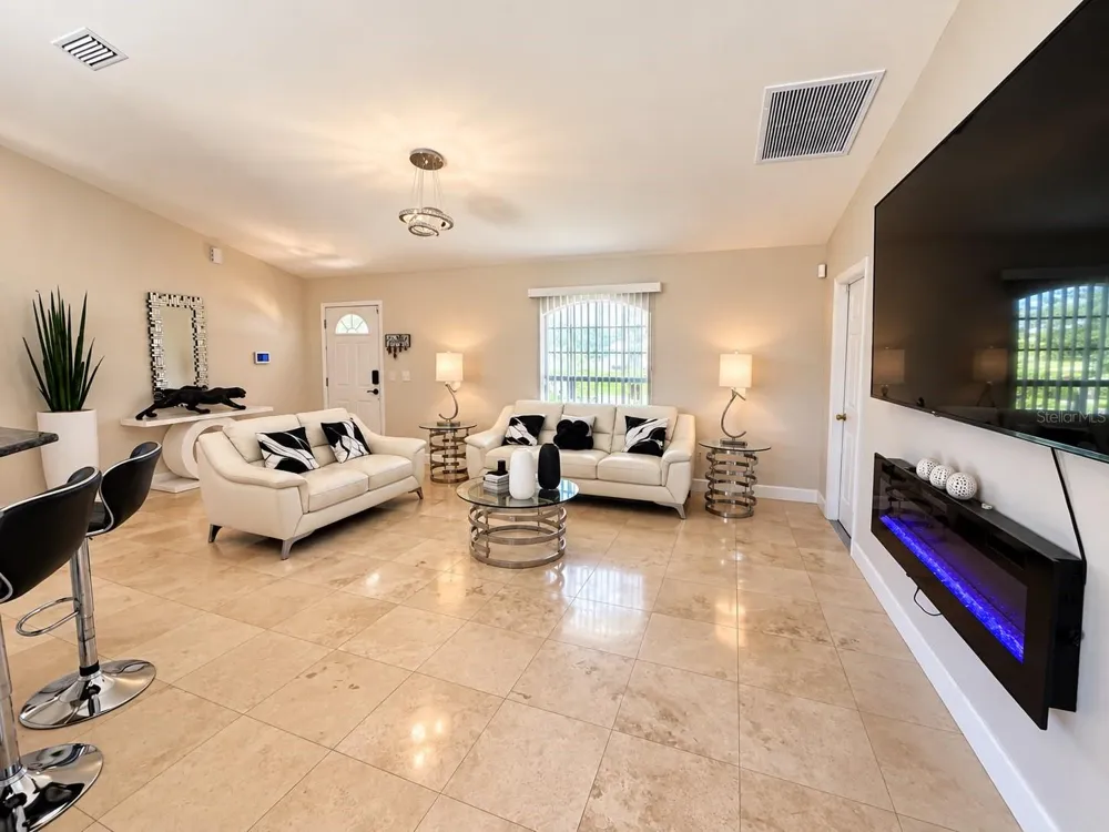 17045 SW 41ST AVENUE ROAD ocala, FL 34473
