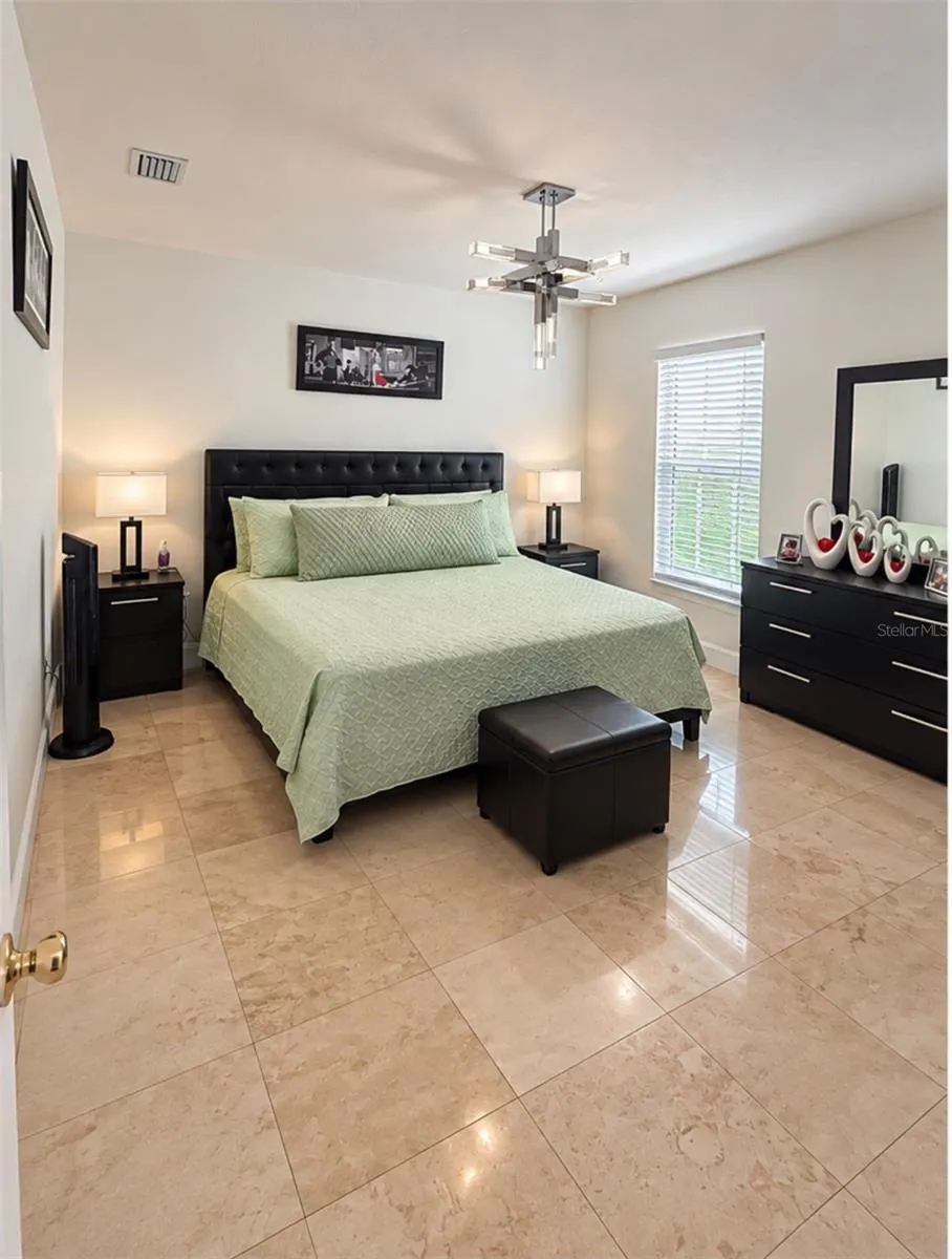 17045 SW 41ST AVENUE ROAD ocala, FL 34473