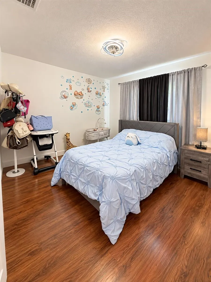 17045 SW 41ST AVENUE ROAD ocala, FL 34473