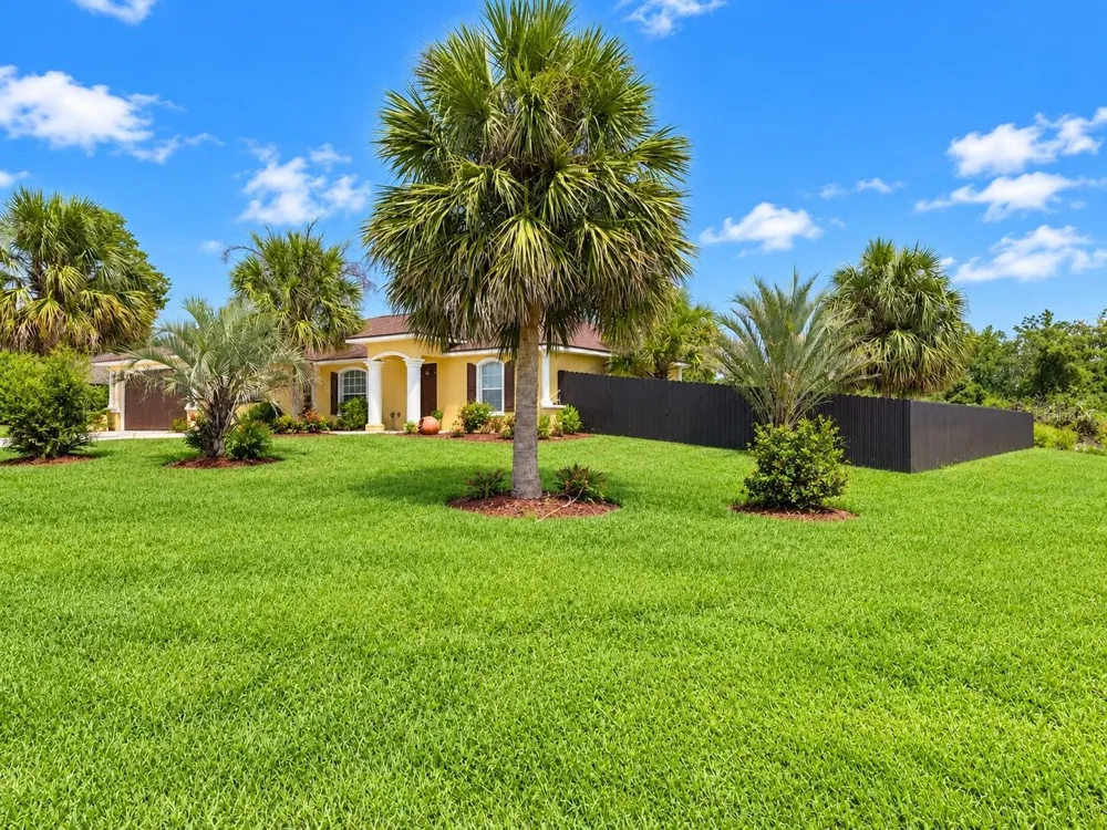 17045 SW 41ST AVENUE ROAD ocala, FL 34473