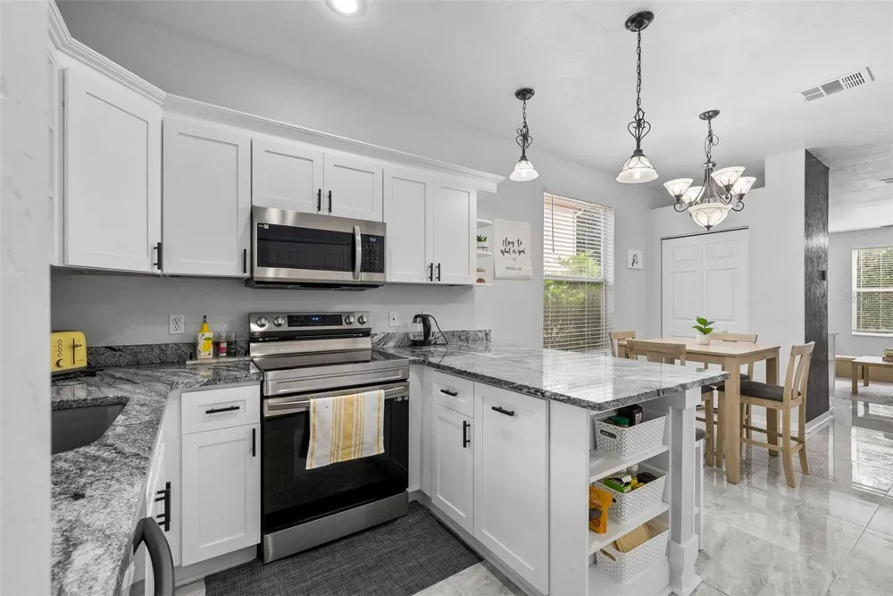 3584 SW 30TH WAY #135 Gainesville, FL 32608