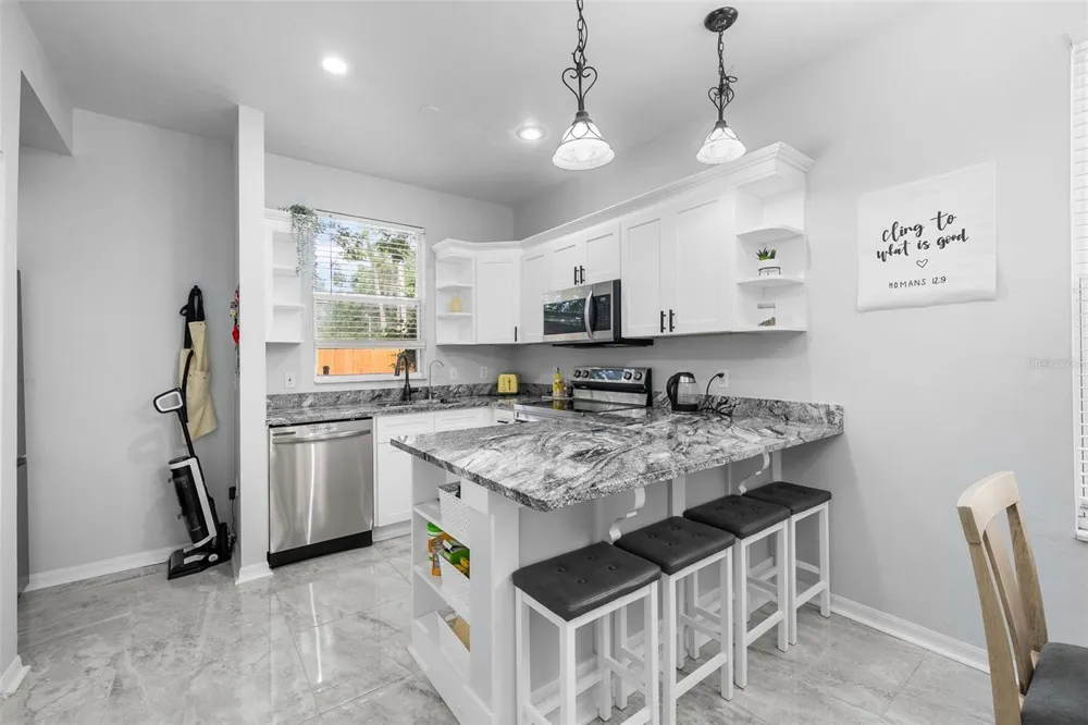3584 SW 30TH WAY #135 Gainesville, FL 32608