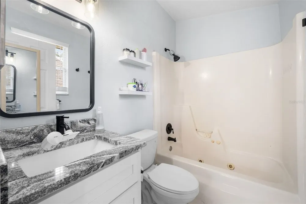 3584 SW 30TH WAY #135 Gainesville, FL 32608