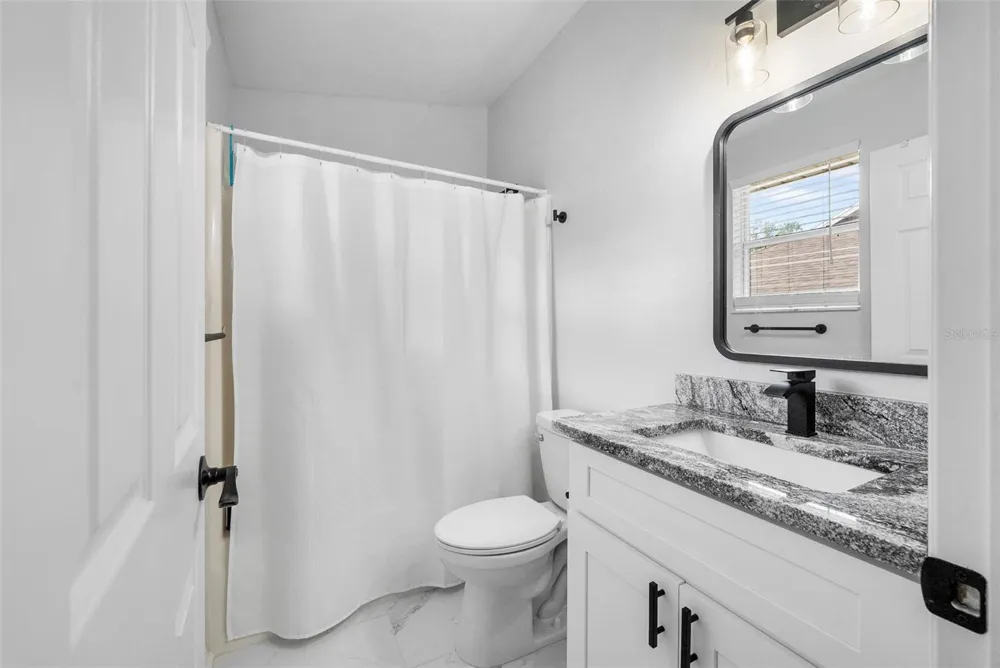 3584 SW 30TH WAY #135 Gainesville, FL 32608