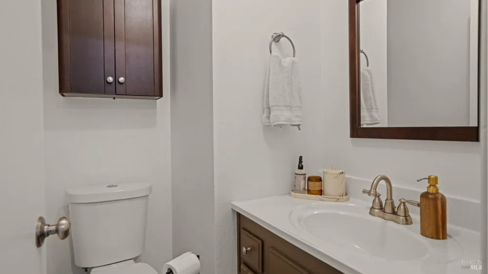 3026 Yulupa Avenue Santa Rosa, CA 95405