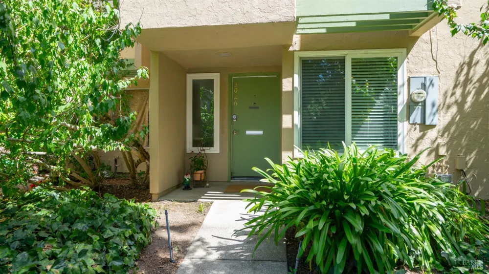 3026 Yulupa Avenue Santa Rosa, CA 95405