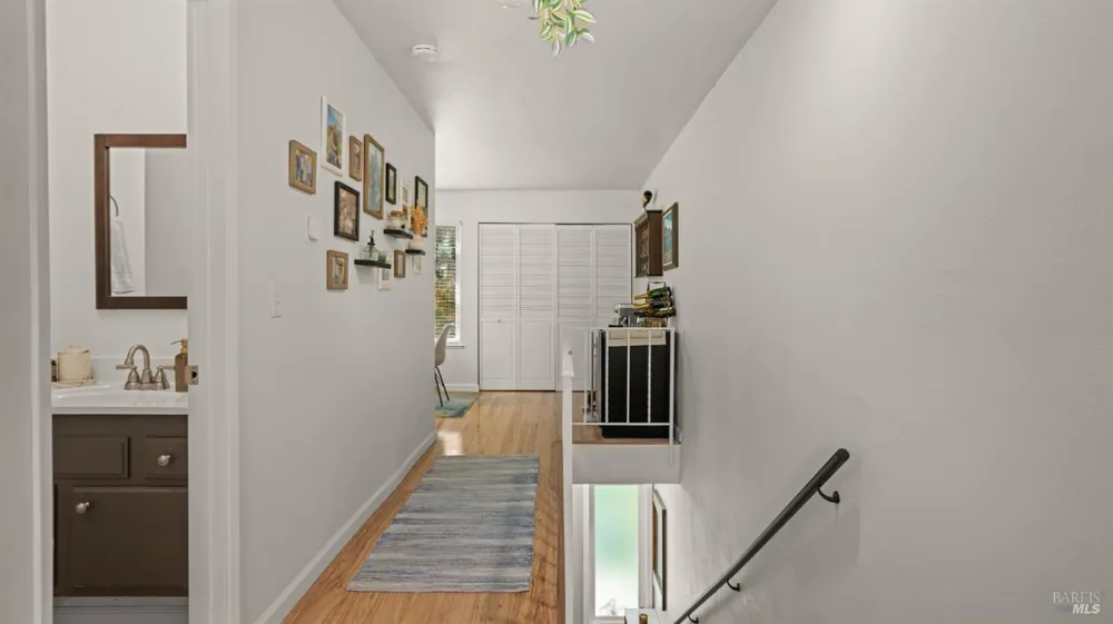 3026 Yulupa Avenue Santa Rosa, CA 95405