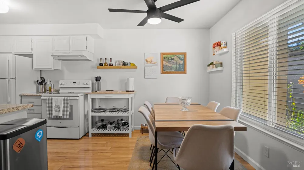 3026 Yulupa Avenue Santa Rosa, CA 95405
